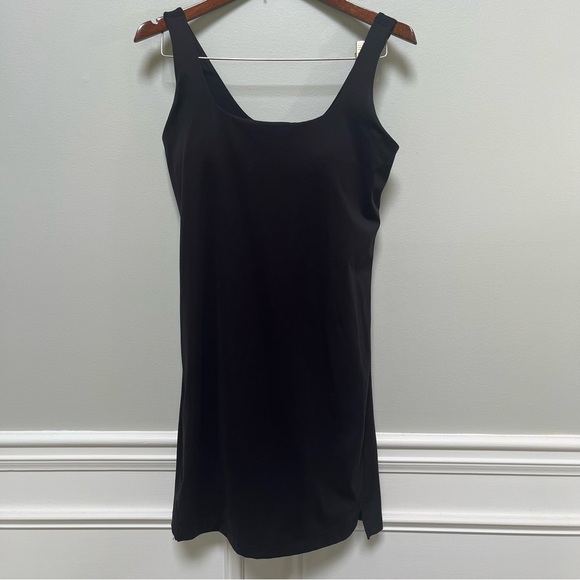 Old Navy Active Powersoft Skort Dress M - Picture 4 of 9